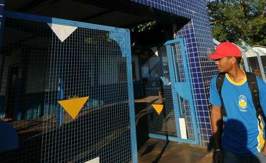 Ap&oacute;s greve, escolas voltam &agrave;s aulas e reposi&ccedil;&atilde;o ser&aacute; a partir de dezembro