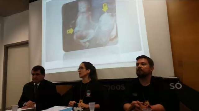 Cova funda fez pol&iacute;cia desconfiar que jovem teve ajuda em aborto; veja coletiva