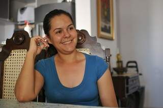 Vera trabalhou em escolas particulares, mas descobriu que como diarista ganharia mais (Foto: Alcides Neto)