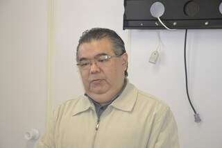 Chefe da Divisão de Multas contabiliza 350 processos parados. Foto: Pedro Peralta