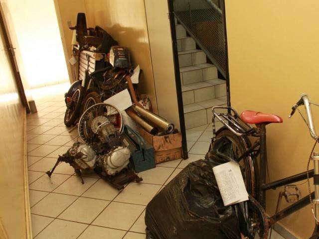 Jovem abre &quot;novo neg&oacute;cio&quot; com desmanche de ve&iacute;culos roubados