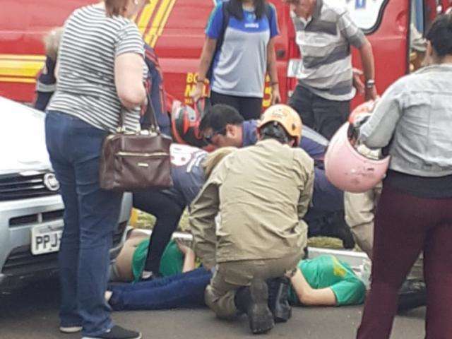 Alunos são atropelados em frente à escola na Júlio de Castilhos