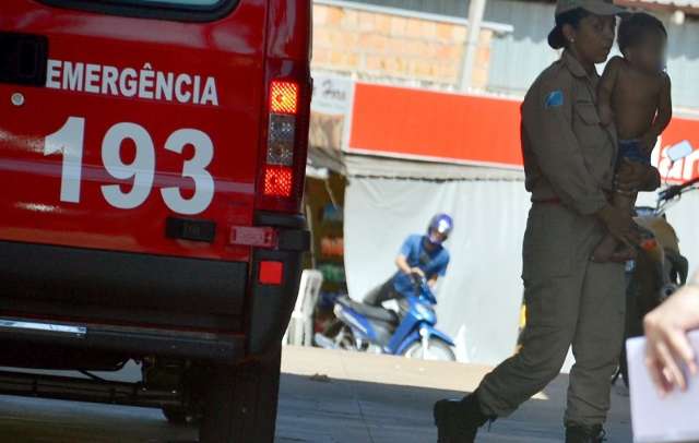 Menino de 3 anos prende a cabe&ccedil;a em grade de janela no Izabel Garden