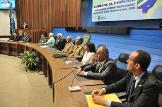 2ª audiência pública na Assembleia Legislativa debateu implantação do Sisfron em MS (Foto: João Garrigó)