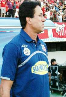 Amarildo foi técnico do Comercial nas duas últimas temporadas. (Foto: Gazeta MS)