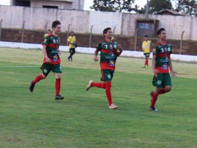 Cena estreia com vit&oacute;ria por 3 a 1 contra Ceart no Estadual Sub-17