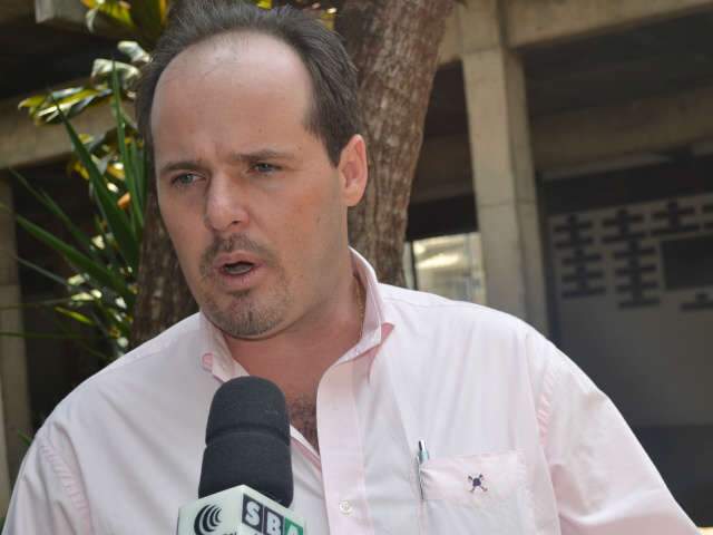  Produtores pedem diminui&ccedil;&atilde;o das importa&ccedil;&otilde;es e pre&ccedil;o da produ&ccedil;&atilde;o interna do leite