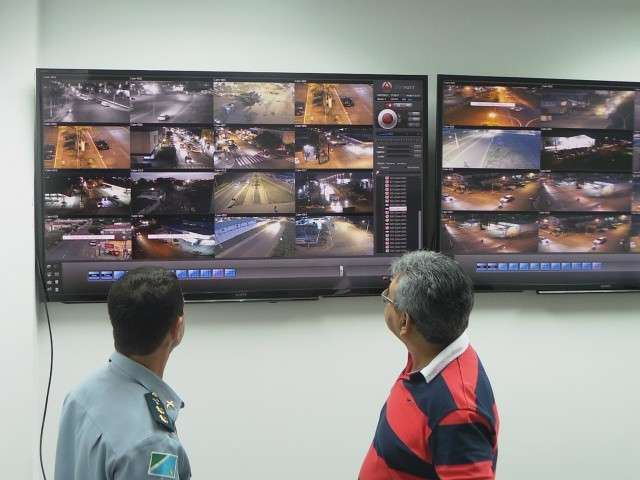 Munic&iacute;pio inaugura central de monitoramento para coibir crimes