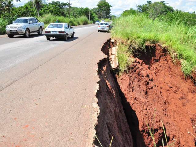  &Aacute;reas ser&atilde;o desapropriadas para obras do Imbiruss&uacute;, diz prefeito