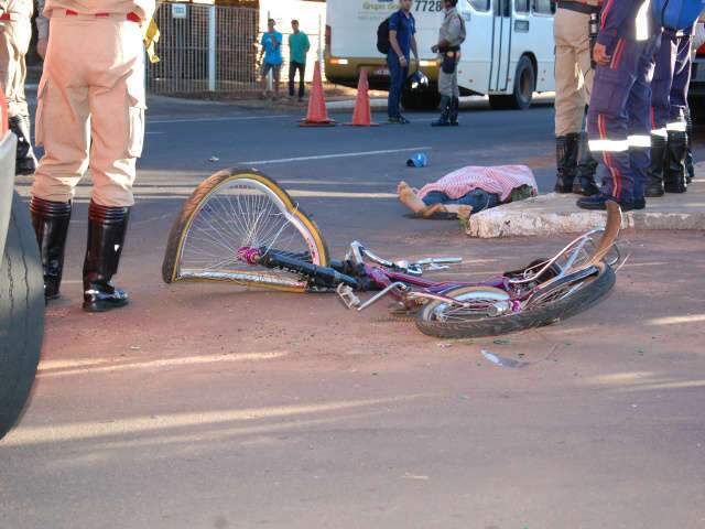  Motorista de caminh&atilde;o que matou ciclista &eacute; liberado ap&oacute;s baf&ocirc;metro dar negativo