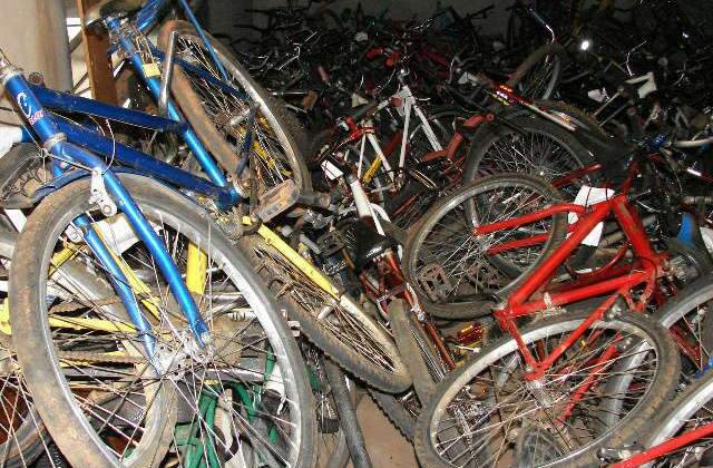 Lei destina bicicletas apreendidas para fabrica&ccedil;&atilde;o de cadeira de rodas