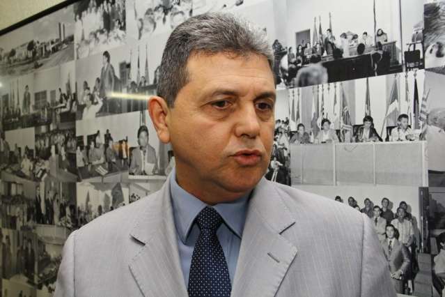 Comiss&atilde;o Processante contra prefeito s&oacute; come&ccedil;a os trabalhos dia 24