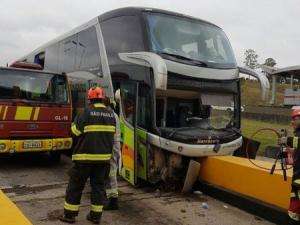 Romeiros v&iacute;timas de acidente de &ocirc;nibus recebem alta de hospital