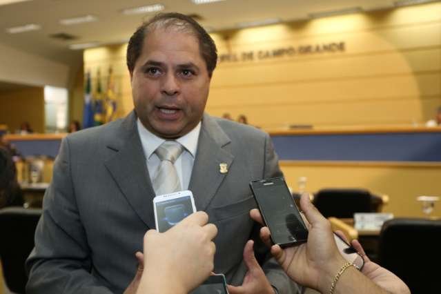 Vereadores buscam subs&iacute;dio para investigar esc&acirc;ndalo no Carnaval