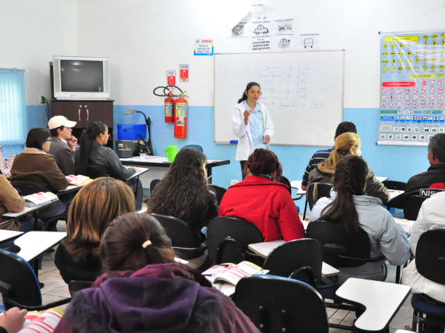 Para evitar fraude, autoescolas ter&atilde;o &quot;Big Brother&quot; e registro de digitais