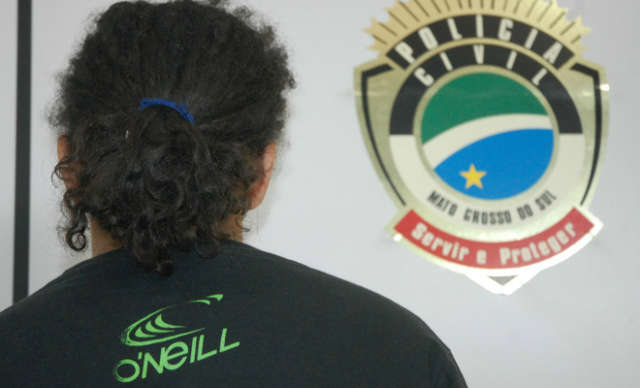  Interdi&ccedil;&atilde;o provis&oacute;ria mant&eacute;m Man&iacute;aco da Cruz em Unei de Ponta Por&atilde;