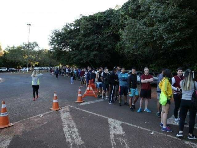 Gr&aacute;vida poder&aacute; remarcar prova f&iacute;sica em at&eacute; um ano para concurso da PM