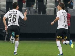 Corinthians n&atilde;o da tr&eacute;gua e faz 2 a 0 sobre o Botafogo na Arena 