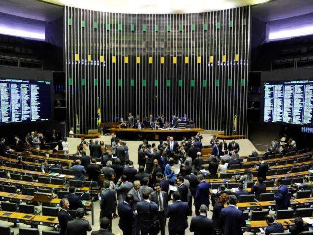 Pesquisa aponta que 73% dos deputados s&atilde;o a favor de reforma da Previd&ecirc;ncia