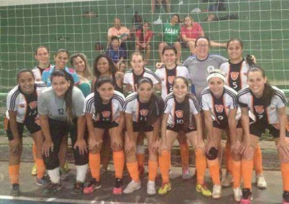 Oper&aacute;rio seleciona garotas para montar &quot;time competitivo em MS&quot;