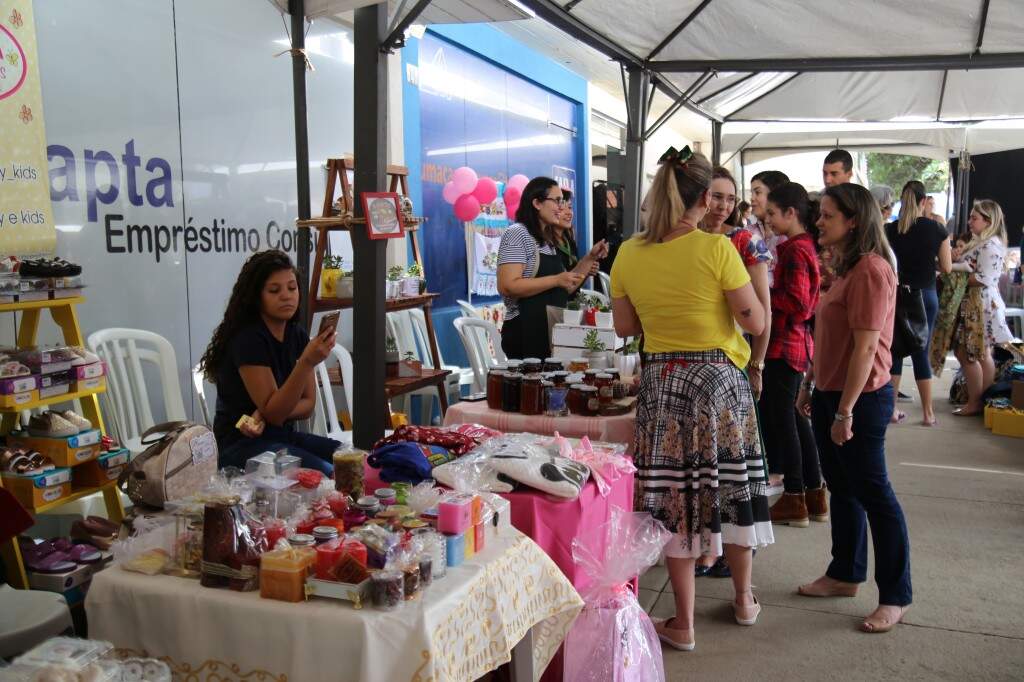 Caminhões – SHOP BAZAR & CIA