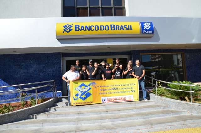 Capital n&atilde;o adere &agrave; greve do BB e sindicalistas protestam no Centro