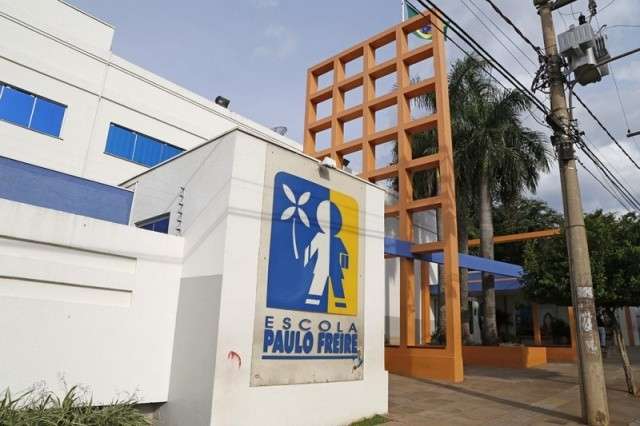 Professora morre e boato de meningite assusta pais e alunos