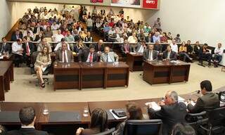 Público acompanhou audiência nesta tarde na Assembleia Legislativa (Foto: Wagner Guimarães/ALMS)