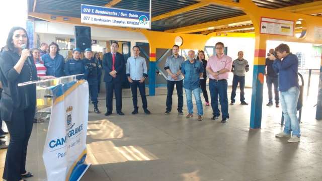 &ldquo;O transporte &eacute; p&uacute;blico, o meu corpo n&atilde;o&rdquo;, prega campanha contra abuso