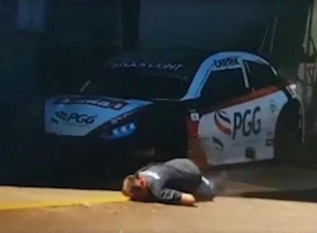 Ap&oacute;s 5 dias no CTI, mec&acirc;nico atropelado em corrida tem melhora