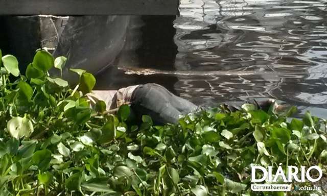  Pescadores encontram corpo de homem boiando &agrave;s margens de lago