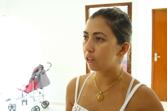 Fam&iacute;lia paga t&aacute;xi e roda 160km em busca de um asilo para idosa