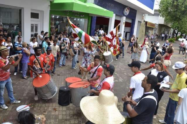 Lienca quer “tratamento diferenciado” a escolas de samba