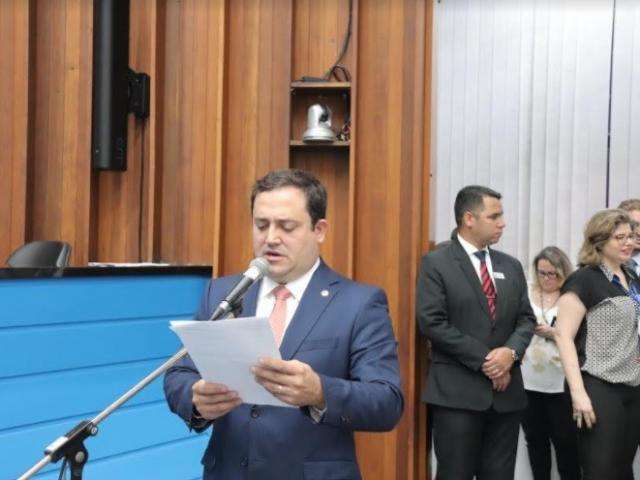 Lei apresentada h&aacute; 10 anos coloca MS como l&iacute;der de produ&ccedil;&atilde;o de mel por colmeia
