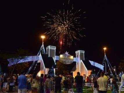 O Maior Fogo de Artifício de 2020, Fireworks Mania