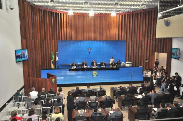 PSDB deve conversar com Bernal para definir participa&ccedil;&atilde;o no governo