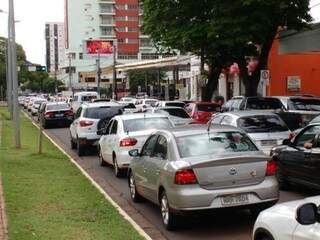 Avenida Afonso Pena congestionada (Foto: Marcos Ermínio)