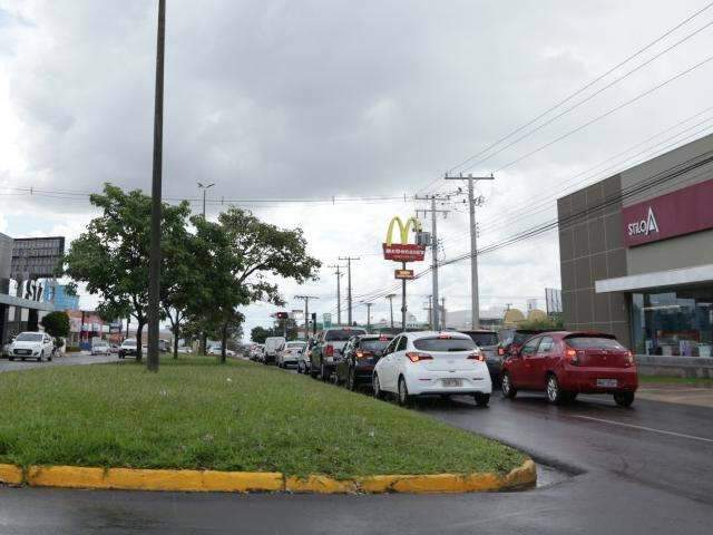 Licenciamento de ve&iacute;culos com placas final 1 e 2 vence nesta ter&ccedil;a-feira  
