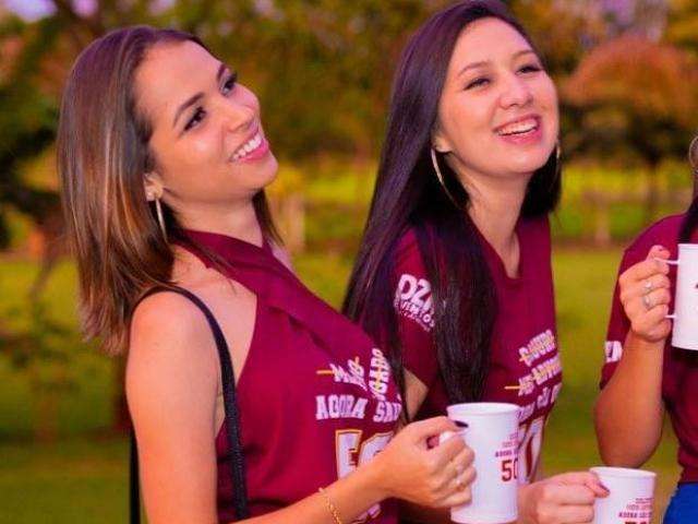 Estudante morta em acidente viajava para contar ao pai nota em trabalho