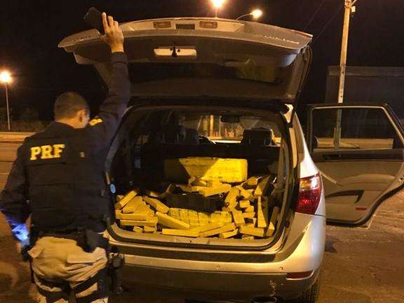 PRF apreende mais de meia tonelada de maconha na BR-163