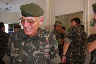 Chefe do Estado Maior do Exército veio inspecionar o Sisfron (foto: Pedro Peralta)