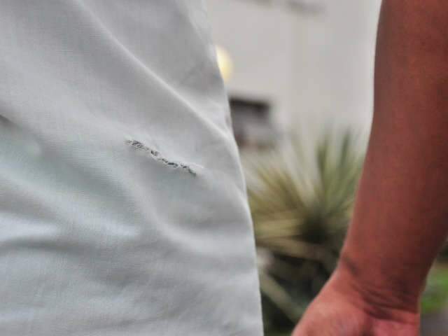  Motorista de &ocirc;nibus fica na mira de faca por 20min e &eacute; agredido