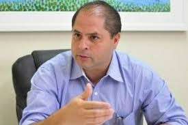 Tribunal Superior inocenta M&aacute;rio C&eacute;sar da den&uacute;ncia de compra de votos