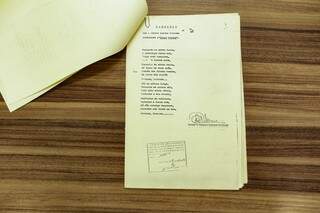 Letras de músicas aprovadas pela censura durante a ditadura (Foto: Kísie Ainoã)