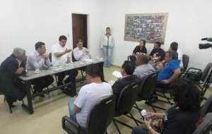 Greve na educa&ccedil;&atilde;o compromete ano letivo de 2015, diz secret&aacute;rio