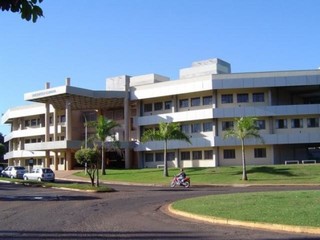 Biblioteca central no Campus da universidade em Campo Grande.  (Foto: Felipe Caxito/ UFMS)