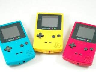 1998: Nintendo trouxe cores a portátil com lançamento do Game Boy Color
