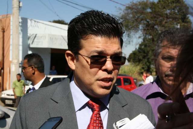 MPE questiona aluguel de hospital e Olarte diz que ser&aacute; por tr&ecirc;s anos
