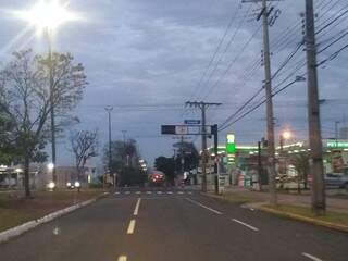 Semáforos desligados na Mato Grosso com a Ceará por volta das 6h desta manhã (Foto: Mirian Machado)