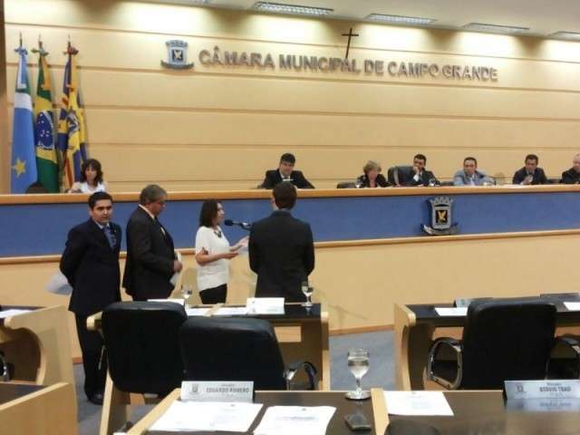 C&acirc;mara convoca de novo secret&aacute;ria para explicar exonera&ccedil;&atilde;o de diretores